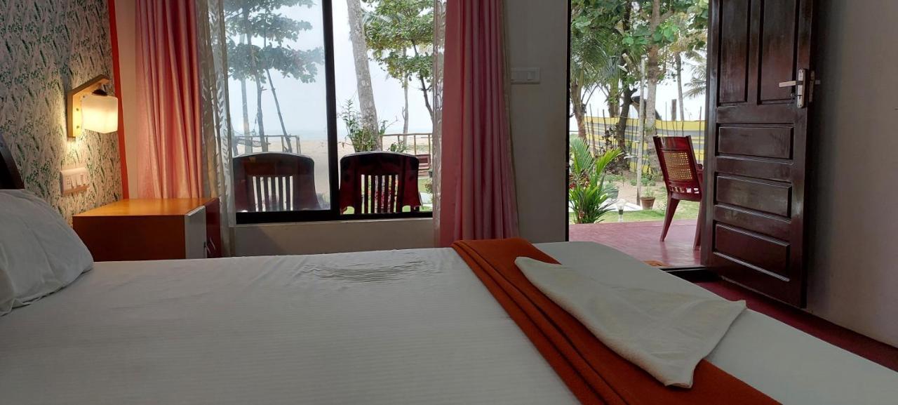 Marari Phoenix Beach Homestay Mararikulam Exterior foto