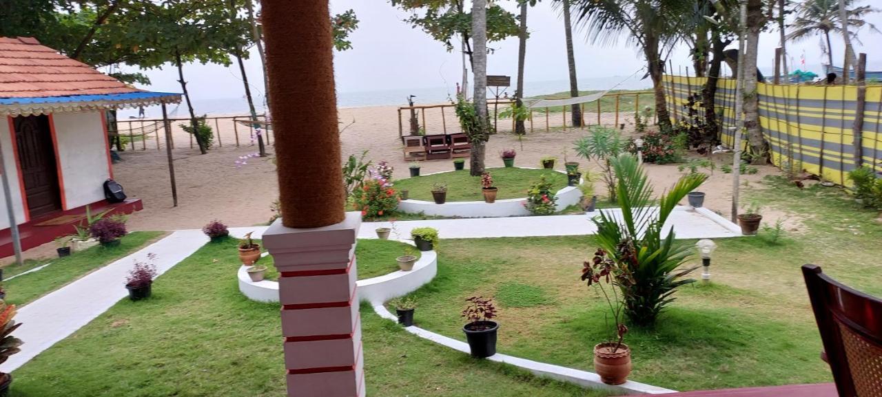Marari Phoenix Beach Homestay Mararikulam Exterior foto