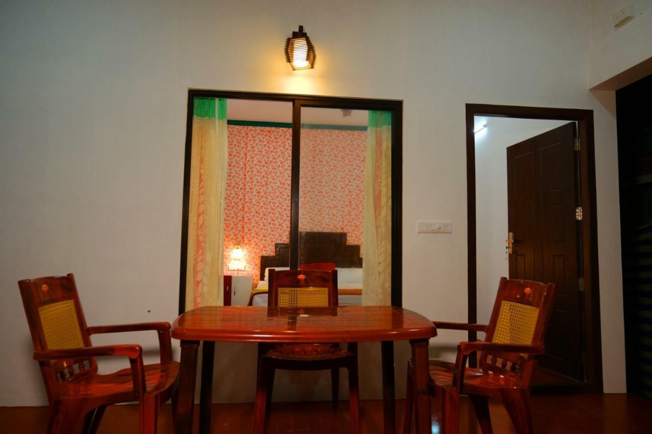 Marari Phoenix Beach Homestay Mararikulam Exterior foto