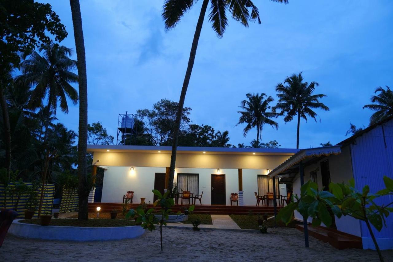 Marari Phoenix Beach Homestay Mararikulam Exterior foto