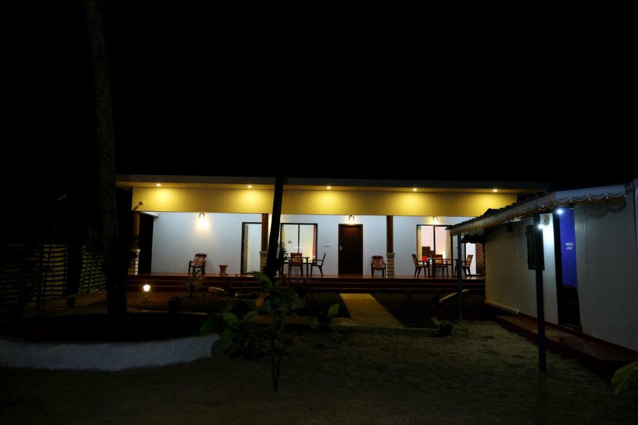 Marari Phoenix Beach Homestay Mararikulam Exterior foto
